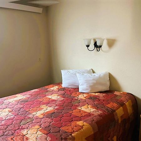 Love Hotels Kadoka By Oyo At Badlands Sd Εξωτερικό φωτογραφία